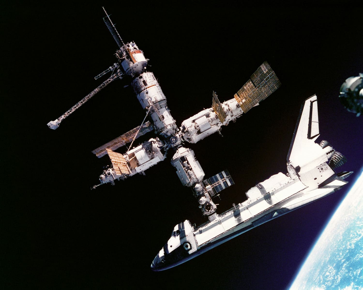 The Shuttle–mir Program
