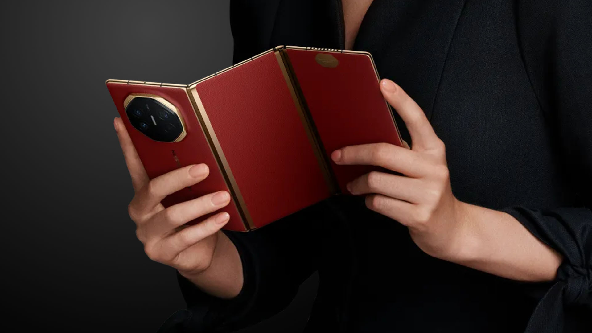 Huawei Mate Xt…