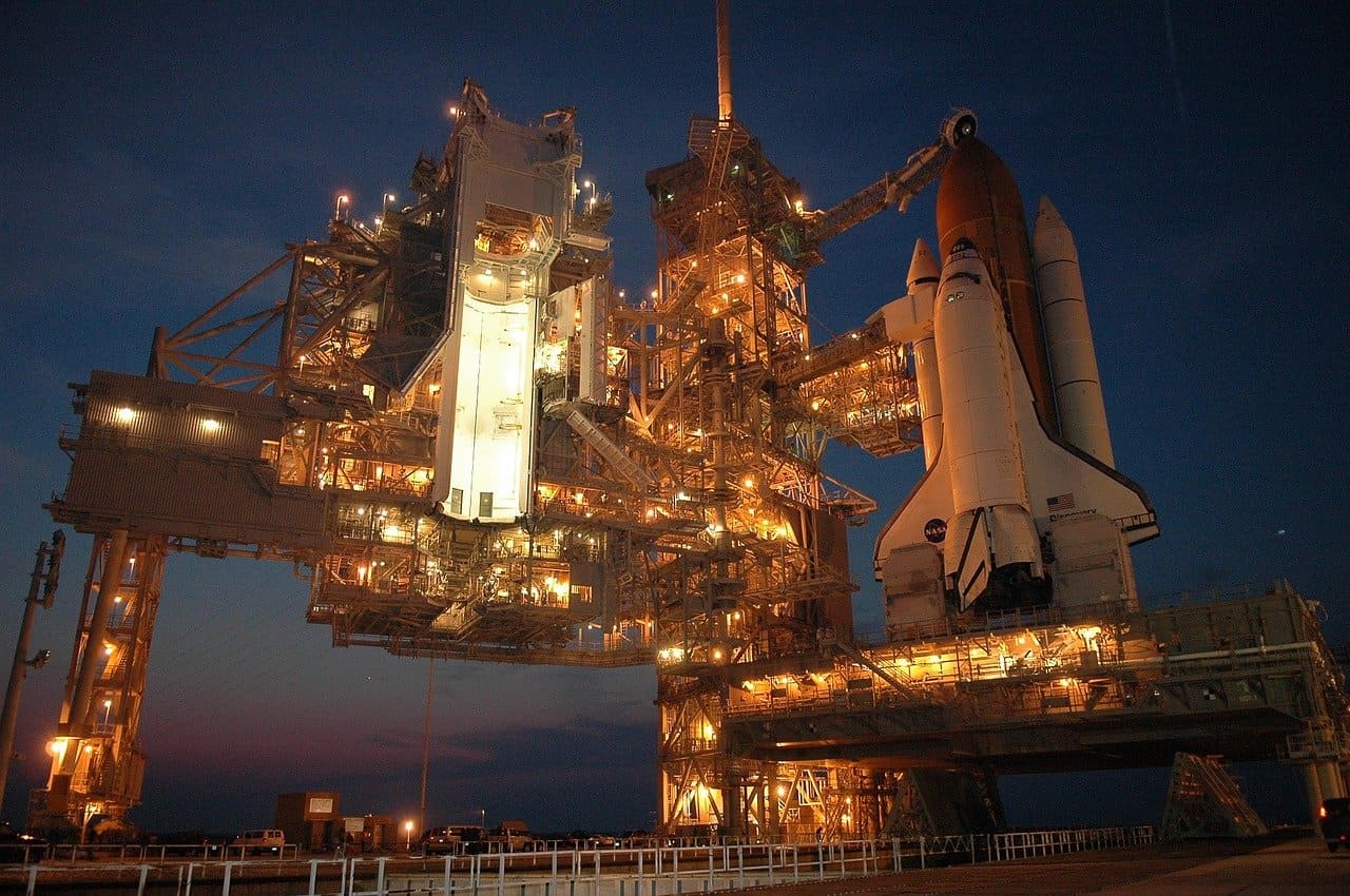 Discover Space Shuttle