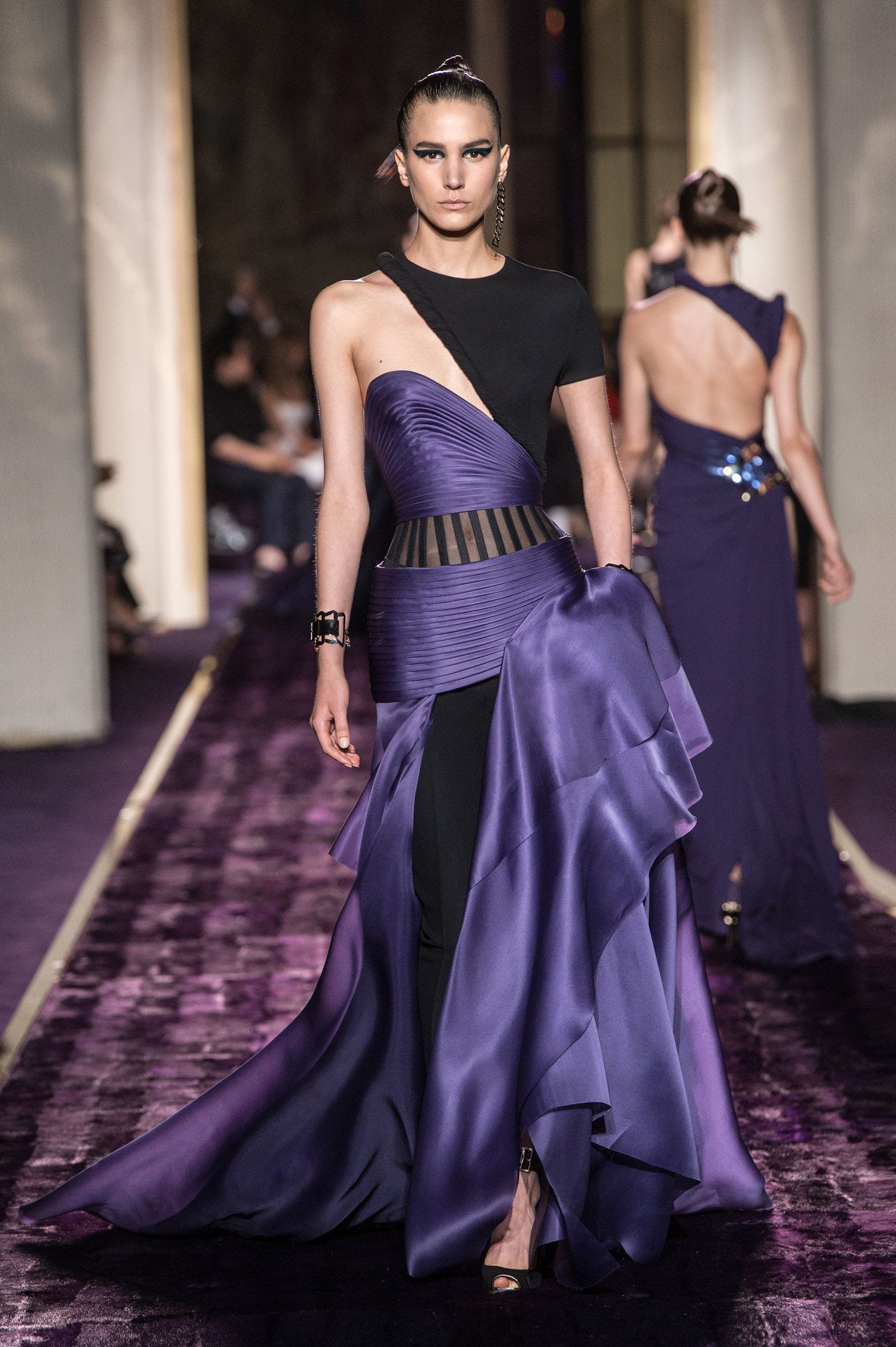 Atelier Versace Fall 2014 Haute Couture Gown